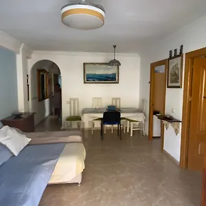 Playa/castillo Rincón de la Victoria